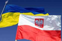 Навіщо уряд Польщі розкриває дані про допомогу Україні: у Навроцького назвали неочікувану причину 